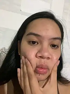 Hebefemme online show from March 15, 2025, 8:21 pm