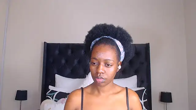 Snapshot of Sexynaughty_Gal chatting on March 19, 2025, 10:42 pm Sexynaughty Gal online show from March 19, 2025, 10:42 pm