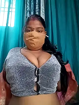 Snapshot of neha-bhabhi chatting on January 17, 2025, 5:21 am neha-bhabhi online show from January 17, 2025, 5:21 am