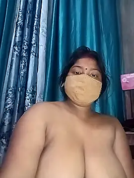 Snapshot of neha-bhabhi chatting on January 17, 2025, 3:43 pm neha-bhabhi online show from January 17, 2025, 3:43 pm