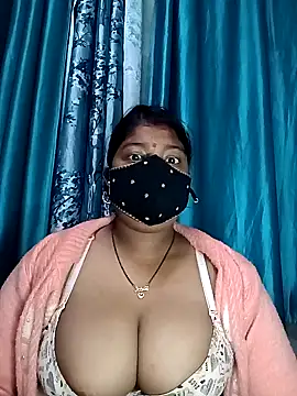 Snapshot of neha-bhabhi chatting on January 25, 2025, 5:51 pm neha-bhabhi online show from January 25, 2025, 5:51 pm