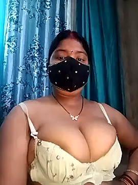 Snapshot of neha-bhabhi chatting on February 7, 2025, 4:37 am neha-bhabhi online show from February 7, 2025, 4:37 am