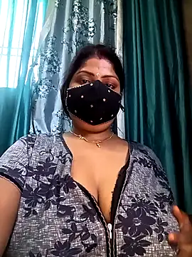 Snapshot of neha-bhabhi chatting on March 18, 2025, 10:46 am neha-bhabhi online show from March 18, 2025, 10:46 am