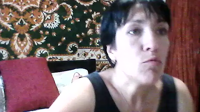Snapshot of SunnyAmorre chatting on June 14, 2026, 9:33 am SunnyAmorre online show from June 14, 2026, 9:33 am