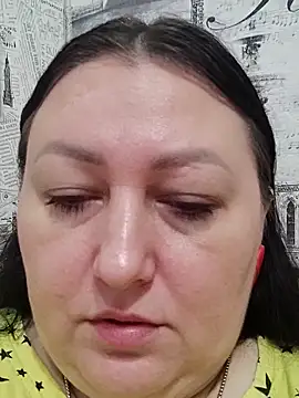 Rini333 online show from October 17, 2025, 7:33 am