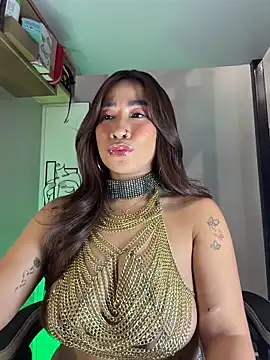 Snapshot of AsianMilfSheryl chatting on February 26, 2026, 6:34 am AsianMilfSheryl online show from February 26, 2026, 6:34 am