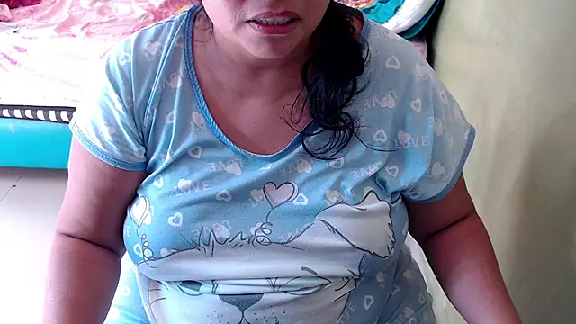 yulieth bbw online show from March 21, 2026, 2:53 pm