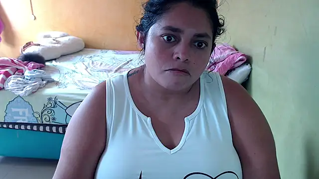 yulieth bbw online show from July 12, 2026, 5:48 pm