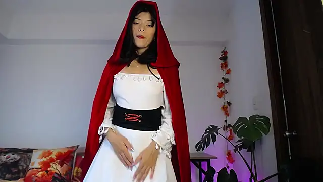 maggie kay online show from October 31, 2025, 3:24 pm