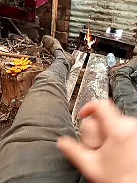 Snapshot of Yaramaz331 chatting on March 30, 2026, 12:17 pm Yaramaz331 online show from March 30, 2026, 12:17 pm