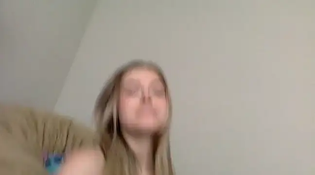 Snapshot of collegeslay chatting on January 5, 2025, 6:35 pm collegeslay online show from January 5, 2025, 6:35 pm