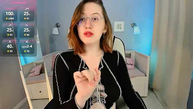 Charmy Gracy online show from October 11, 2025, 11:20 am