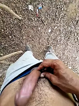 Snapshot of breejs chatting on September 27, 2025, 6:18 am breejs online show from September 27, 2025, 6:18 am