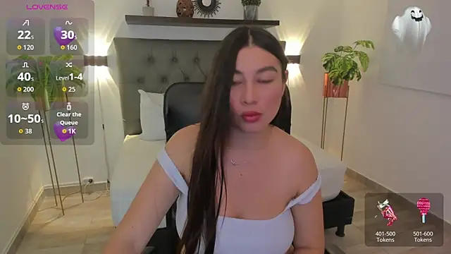 Snapshot of bella_99_ chatting on March 5, 2026, 12:01 pm bella 99 online show from March 5, 2026, 12:01 pm