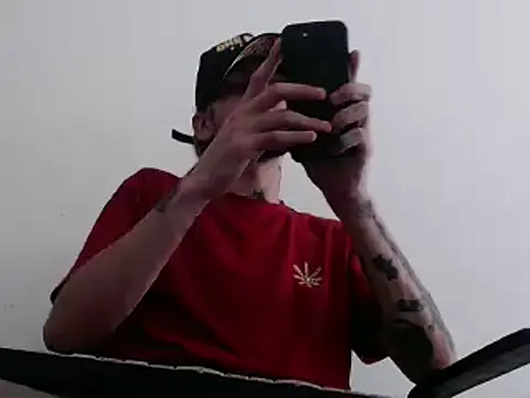 Snapshot of Christian_Stiven1 chatting on December 1, 2024, 5:57 pm Christian Stiven1 online show from December 1, 2024, 5:57 pm