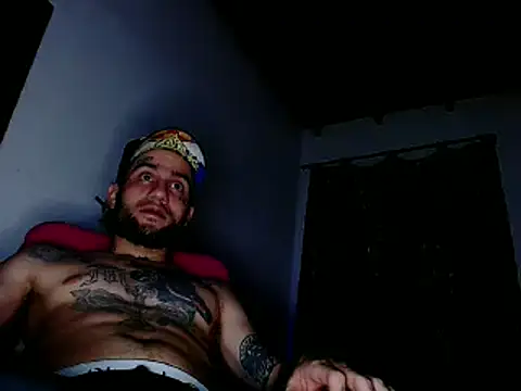 Snapshot of Christian_Stiven1 chatting on January 21, 2025, 1:18 am Christian Stiven1 online show from January 21, 2025, 1:18 am