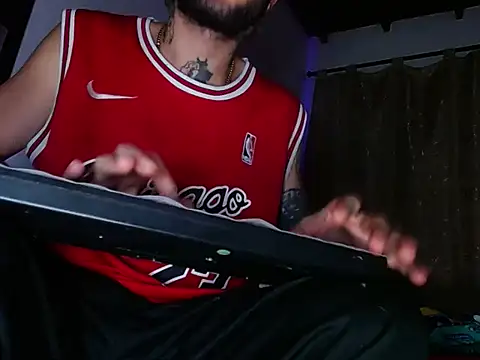 Snapshot of Christian_Stiven1 chatting on January 24, 2025, 6:46 am Christian Stiven1 online show from January 24, 2025, 6:46 am