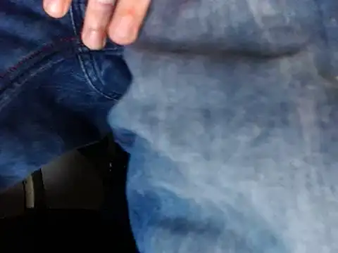 Snapshot of Christian_Stiven1 chatting on March 14, 2025, 2:10 am Christian Stiven1 online show from March 14, 2025, 2:10 am