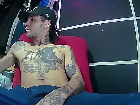 Snapshot of Christian_Stiven1 chatting on September 23, 2025, 6:38 am Christian Stiven1 online show from September 23, 2025, 6:38 am