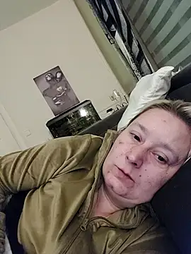 Snapshot of GeileEstelle chatting on February 26, 2026, 3:00 pm GeileEstelle online show from February 26, 2026, 3:00 pm