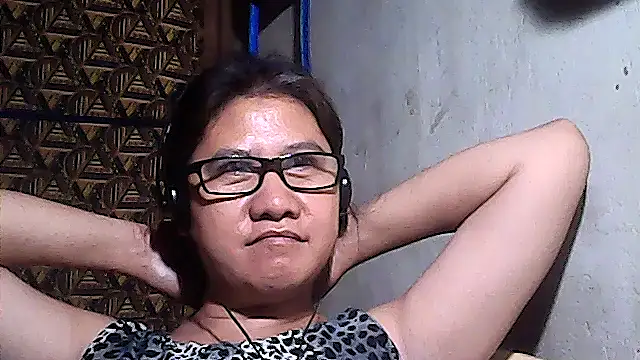 sweetsosie18 online show from March 4, 2026, 6:14 pm