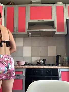 SeducingYoghourt online show from September 16, 2025, 11:22 am