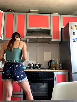 SeducingYoghourt online show from September 24, 2025, 11:24 am