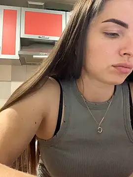 SeducingYoghourt online show from November 16, 2025, 4:34 pm