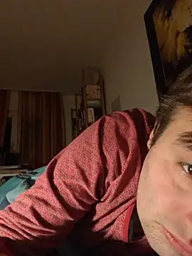 Snapshot of makau1 chatting on November 14, 2025, 5:28 am makau1 online show from November 14, 2025, 5:28 am