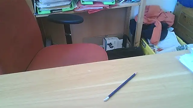 Snapshot of makau1 chatting on April 11, 2026, 11:25 am makau1 online show from April 11, 2026, 11:25 am