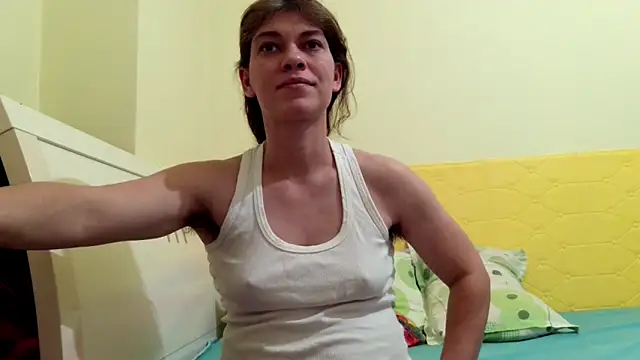 Snapshot of MercyLove chatting on January 16, 2025, 5:44 pm MercyLove online show from January 16, 2025, 5:44 pm