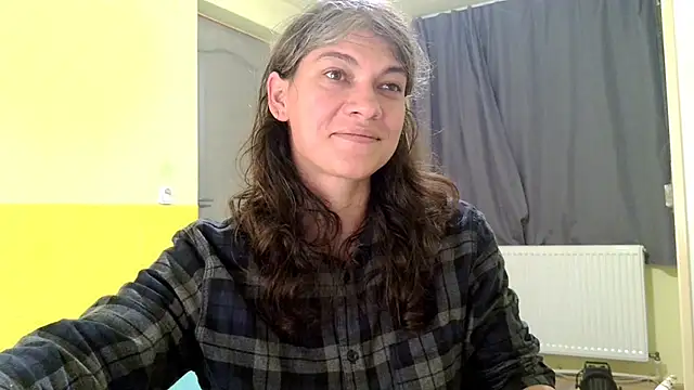 Snapshot of MercyLove chatting on October 23, 2025, 3:55 pm MercyLove online show from October 23, 2025, 3:55 pm