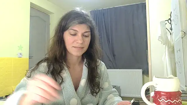 Snapshot of MercyLove chatting on February 13, 2026, 3:19 pm MercyLove online show from February 13, 2026, 3:19 pm