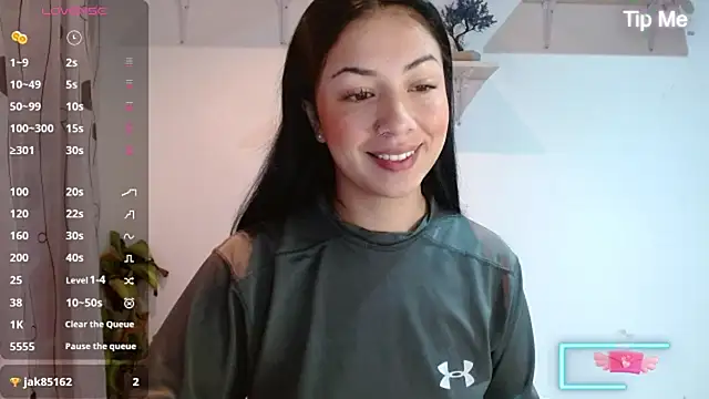 MadisonCambel online show from December 5, 2024, 9:50 am