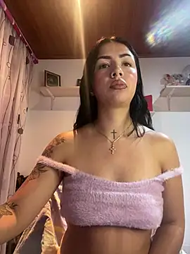 MadisonCambel online show from January 13, 2025, 11:06 pm