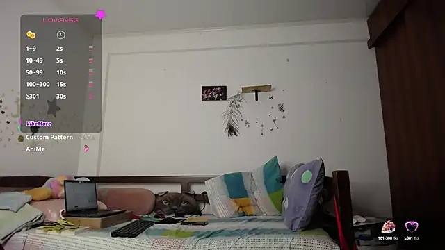 Snapshot of Moon_lunita chatting on March 11, 2025, 9:26 pm Moon lunita online show from March 11, 2025, 9:26 pm