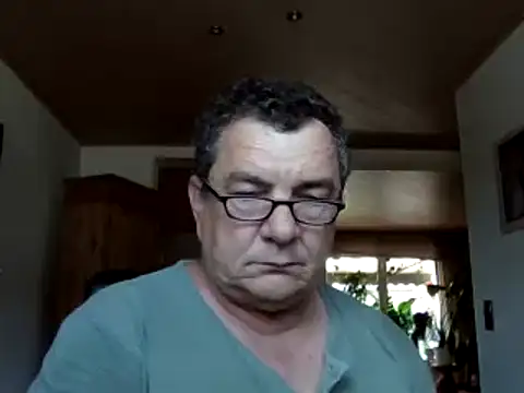 Nobbie444 online show from July 15, 2026, 12:43 pm