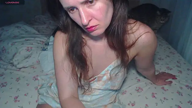 LoraPreston online show from April 13, 2026, 5:51 pm