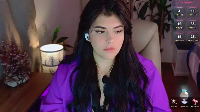 Snapshot of Alyaa_s chatting on June 10, 2026, 1:50 am Alyaa s online show from June 10, 2026, 1:50 am