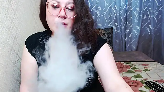 Snapshot of Sindy_Jeniceee chatting on January 13, 2025, 6:06 am Sindy Jeniceee online show from January 13, 2025, 6:06 am