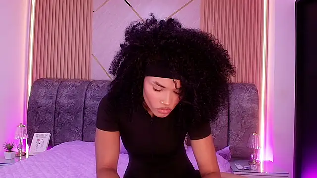 Snapshot of naia_blessed chatting on April 24, 2026, 7:16 pm naia blessed online show from April 24, 2026, 7:16 pm