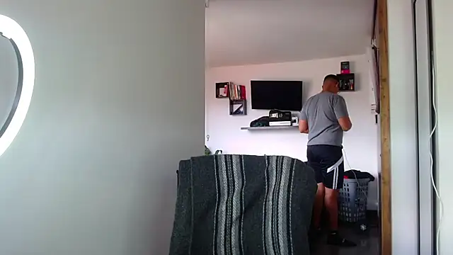  John Boy  online show from April 6, 2026, 8:21 pm