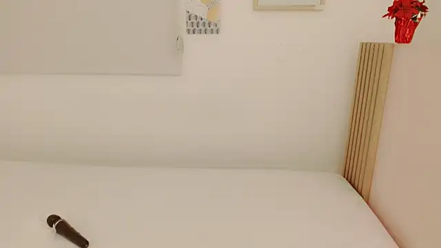 Snapshot of Elen__Sweet chatting on October 19, 2025, 3:51 am Elen  Sweet online show from October 19, 2025, 3:51 am