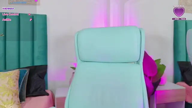 amy-thomson1 online show from April 19, 2026, 12:48 pm