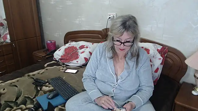 Kallliina online show from October 2, 2025, 6:31 am