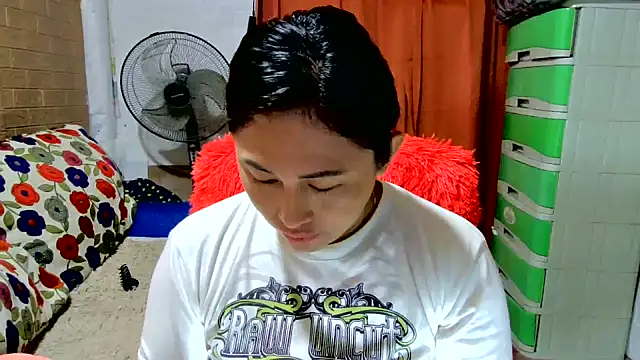 M e c e l online show from September 10, 2025, 9:15 pm