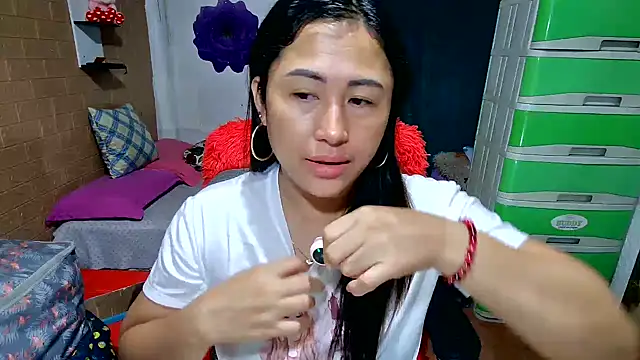 M e c e l online show from March 12, 2026, 10:05 pm