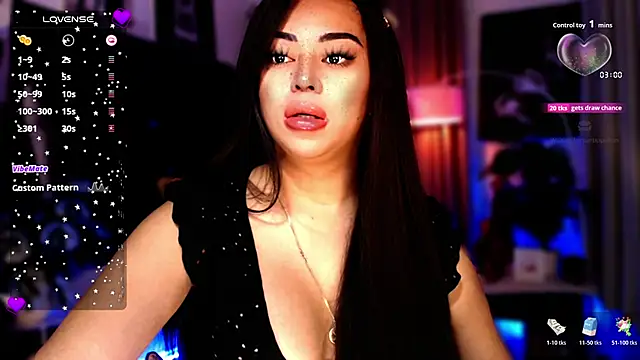 Thalia Cambridge online show from November 7, 2025, 10:10 pm