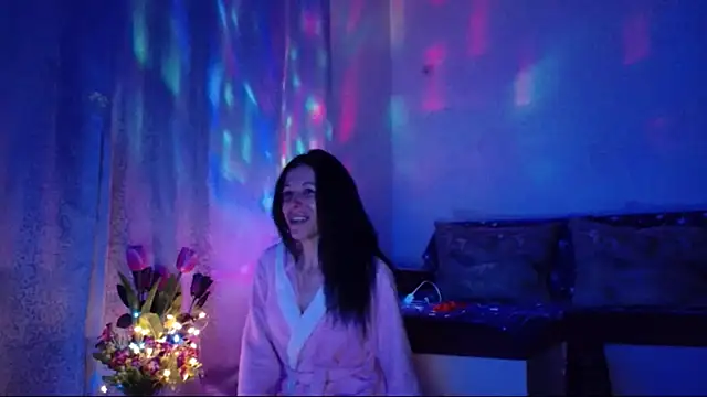 Snapshot of ElysaSun chatting on March 1, 2025, 1:43 am ElysaSun online show from March 1, 2025, 1:43 am