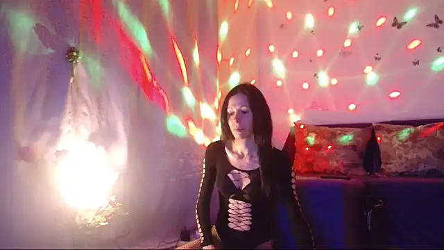 Snapshot of ElysaSun chatting on November 21, 2025, 6:50 pm ElysaSun online show from November 21, 2025, 6:50 pm